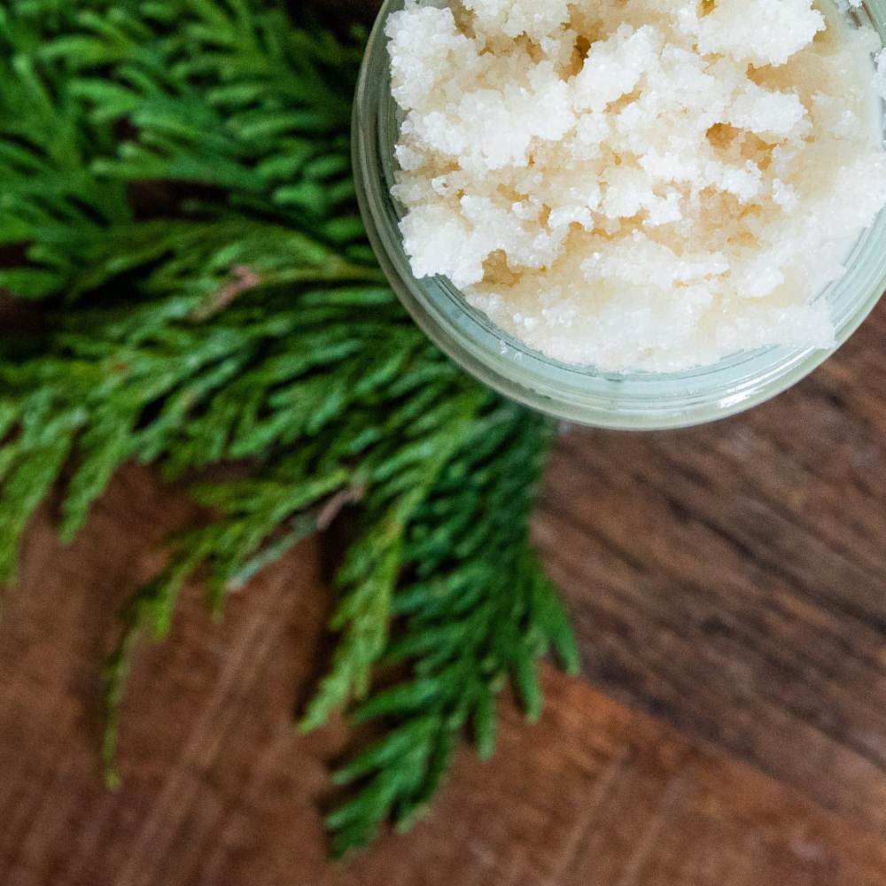 Safe Seasonal Scents: A Guide to Choosing Nontoxic Products